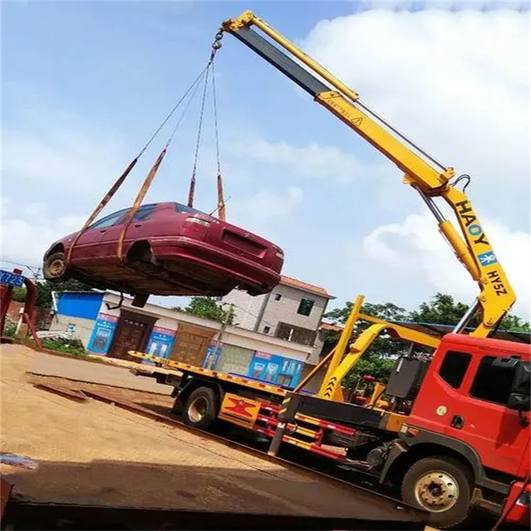 内乡吊车救援小汽车怎么吊