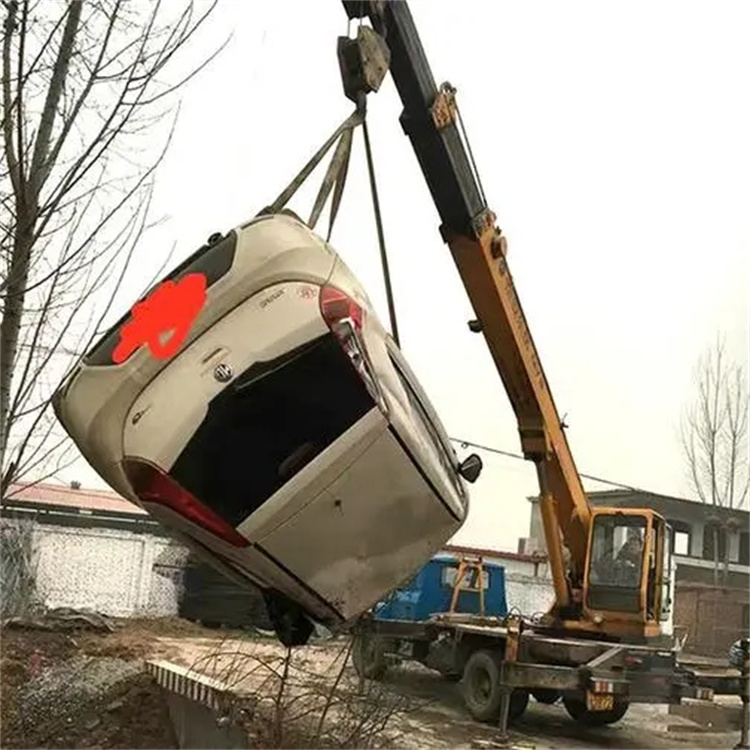 内乡随时待命，吊车24小时道路救援服务全解析